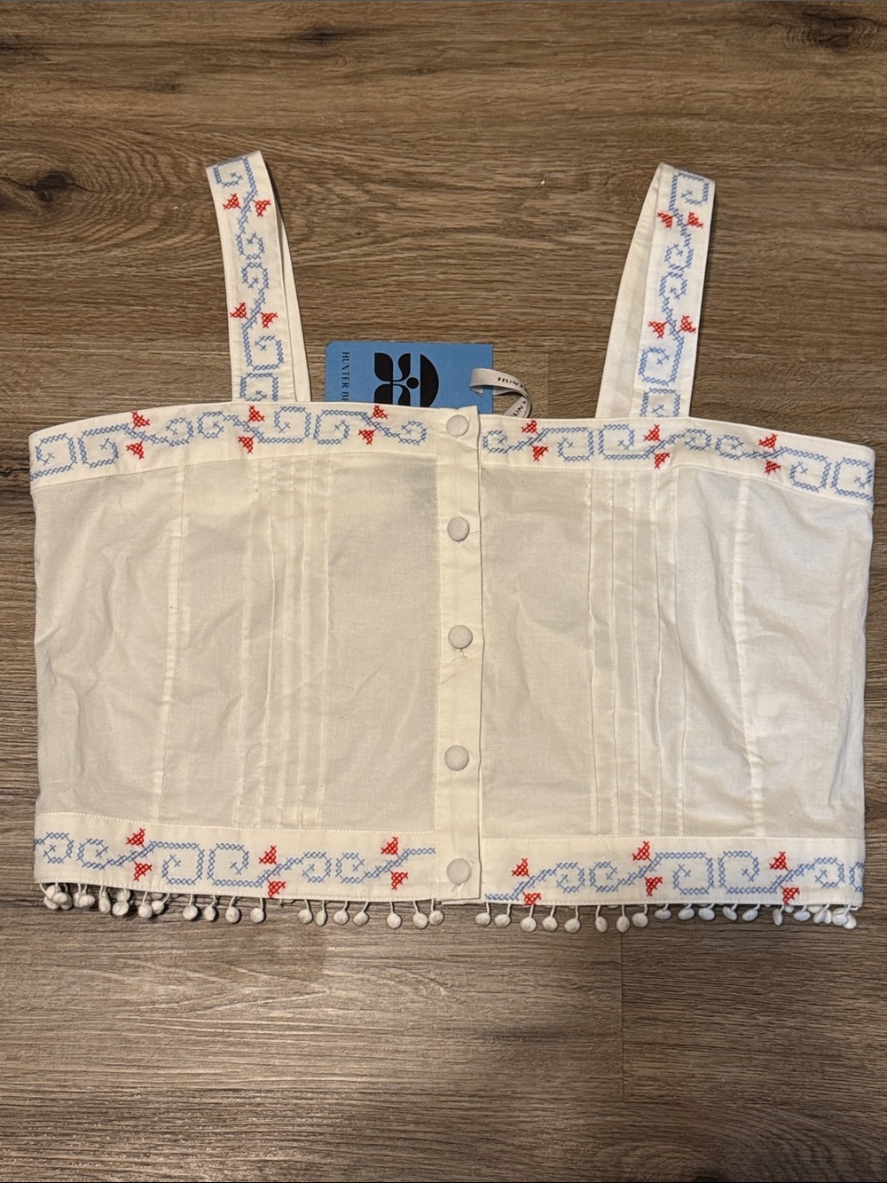 Hunter Bell White Embroidered Button-Front Crop Top with Pom Trim Size XL